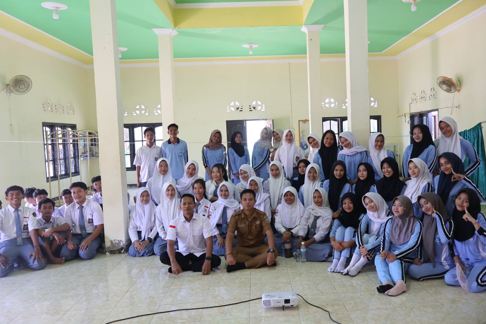Imigrasi Kuala Tungkal Bangun Kesadaran Siswa SMAN 5 Tanjabtim Tentang Bahaya TPPO dan TPPM